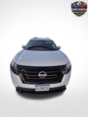 Everest White Pearl Tricoat 2025 Nissan Pathfinder SV 4WD
