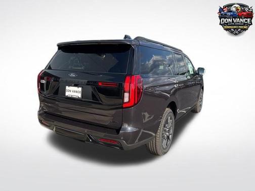 Dark Matter Gray Metallic 2025 Ford Expedition Max Platinum