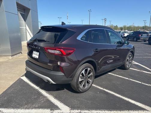 2023 Ford Escape Platinum