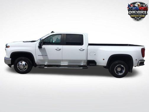Summit White 2024 Chevrolet Silverado 3500 LT