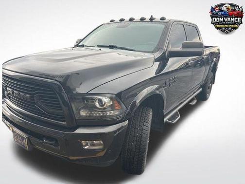 2018 RAM 2500 Laramie Crew Cab 4x4 6'4' Box