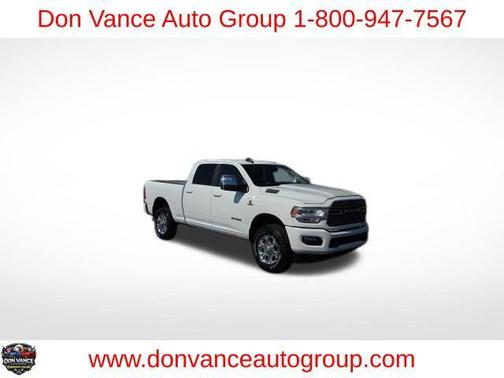 2024 RAM 2500 Laramie Crew Cab 4x4 6'4' Box
