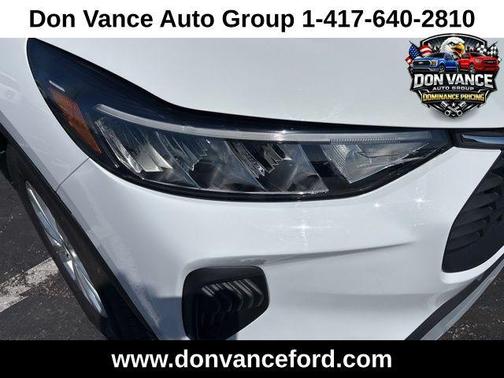 Oxford White 2023 Ford Escape Active