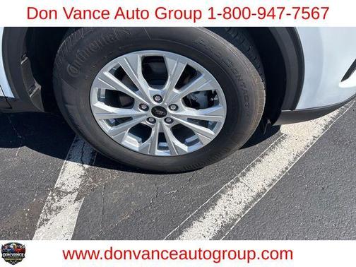 Oxford White 2023 Ford Escape Active