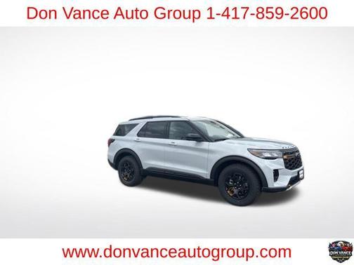 Space White Metallic 2026 Ford Explorer Tremor