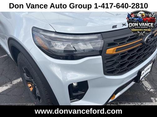 Space White Metallic 2026 Ford Explorer Tremor