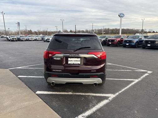 2018 GMC Acadia SLT-1