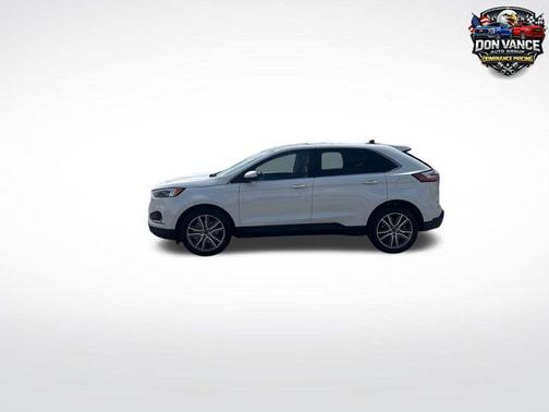 Star White Metallic Tri-Coat 2024 Ford Edge Titanium