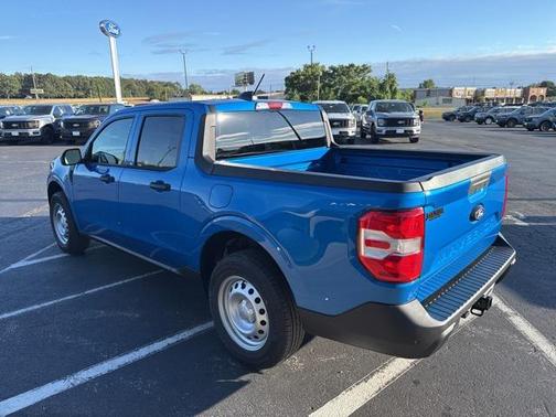 2025 Ford Maverick XL