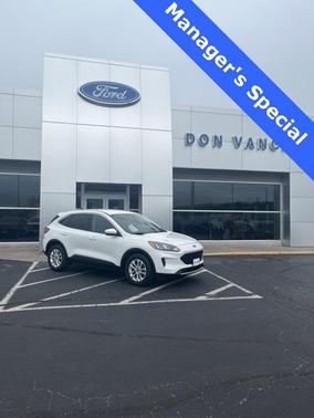 2020 Ford Escape SE