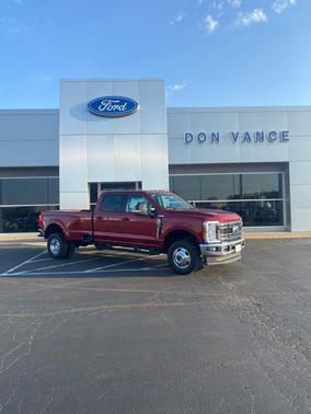 Ruby Red Metallic Tinted Clearcoat 2026 Ford F-350 XLT Truck