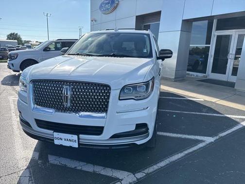 2022 Lincoln Navigator Reserve