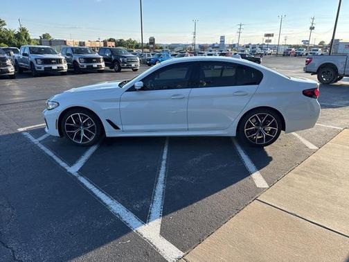 2023 BMW 540 i