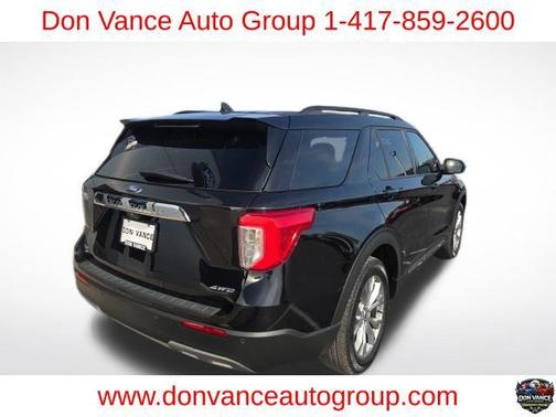 Agate Black Metallic 2024 Ford Explorer XLT