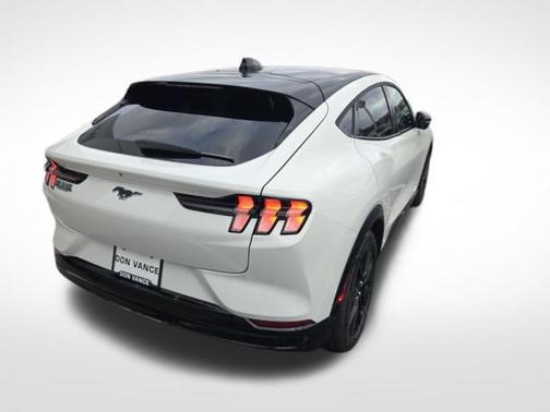 Star White Metallic Tri-Coat 2025 Ford Mustang Mach-E Premium