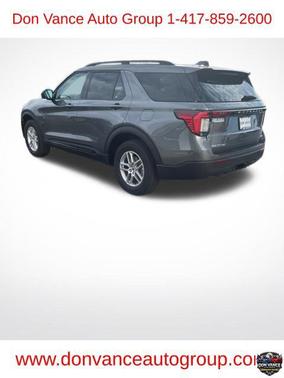 Carbonized Gray Metallic 2026 Ford Explorer Active w/200A Pkg