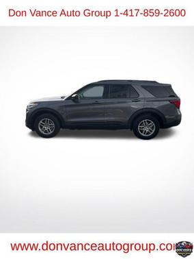 Carbonized Gray Metallic 2026 Ford Explorer Active w/200A Pkg