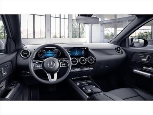 2021 Mercedes-Benz GLA 250 Base 4MATIC