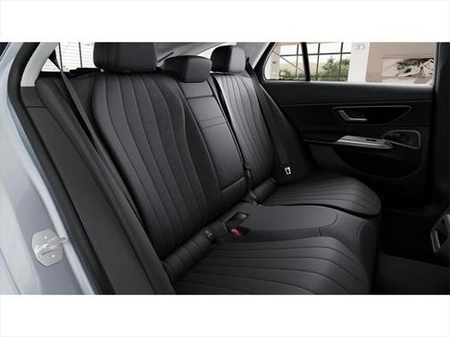 2025 Mercedes-Benz E-Class 4MATIC
