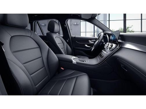 Polar White 2022 Mercedes-Benz GLC 300 4MATIC