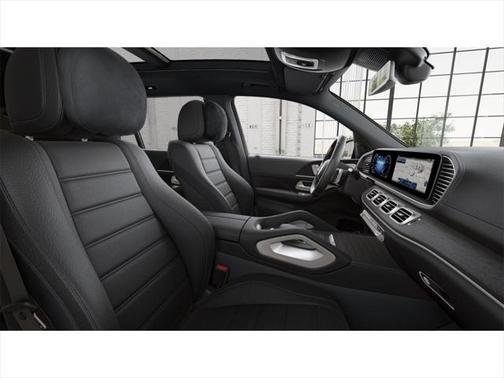 2025 Mercedes-Benz GLS 580 4MATIC