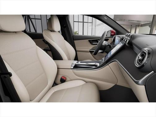 2025 Mercedes-Benz GLC 350e Base