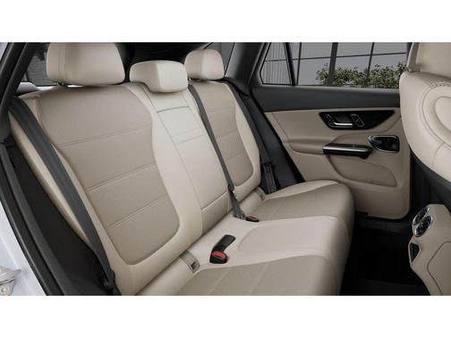 Polar White 2026 Mercedes-Benz GLC 300 4MATIC