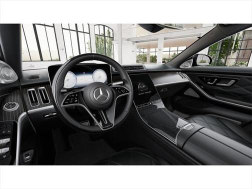 2025 Mercedes-Benz S-Class Maybach S 680