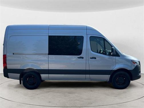 2025 Mercedes-Benz Sprinter 2500 Cargo 144 WB