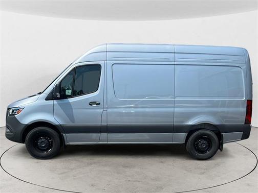 2025 Mercedes-Benz Sprinter 2500 Cargo 144 WB
