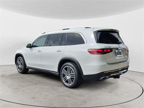 2025 Mercedes-Benz GLS 450 4MATIC