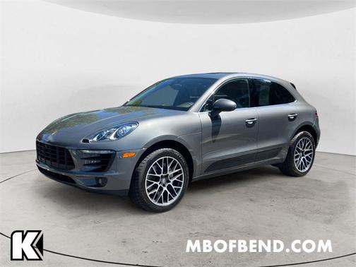 2017 Porsche Macan Base
