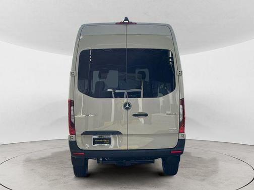 2026 Mercedes-Benz Sprinter 2500 Cargo 144 WB