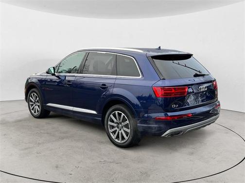 2019 Audi Q7 45 Premium Plus
