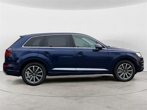 2019 Audi Q7 45 Premium Plus