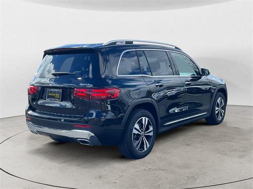 2025 Mercedes-Benz GLB 250 4MATIC