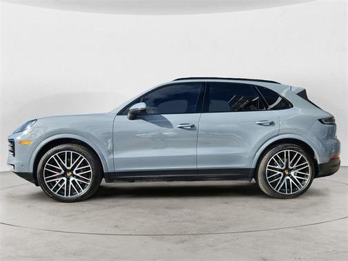 2024 Porsche Cayenne Base