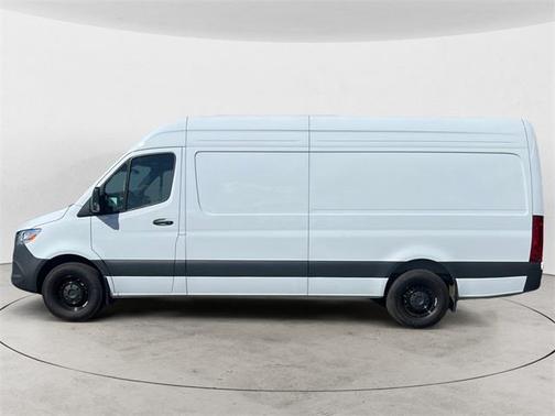 2025 Mercedes-Benz Sprinter 2500 High Roof