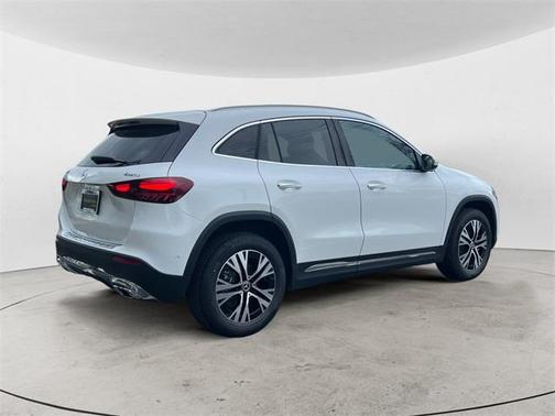 2025 Mercedes-Benz GLA 250 4MATIC