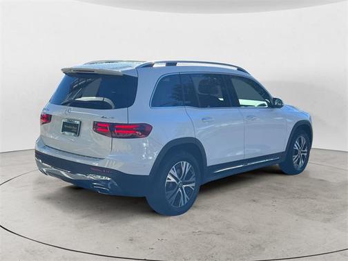 2025 Mercedes-Benz GLB 250 4MATIC
