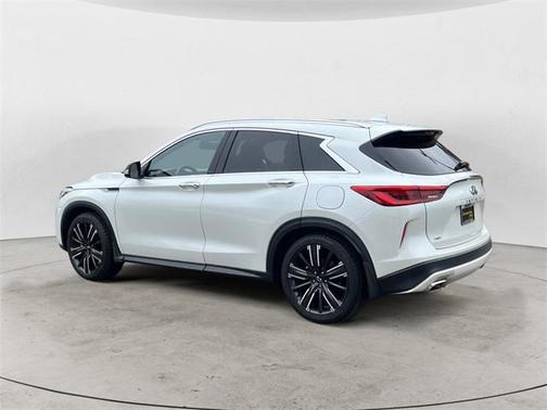 2021 INFINITI QX50 LUXE AWD