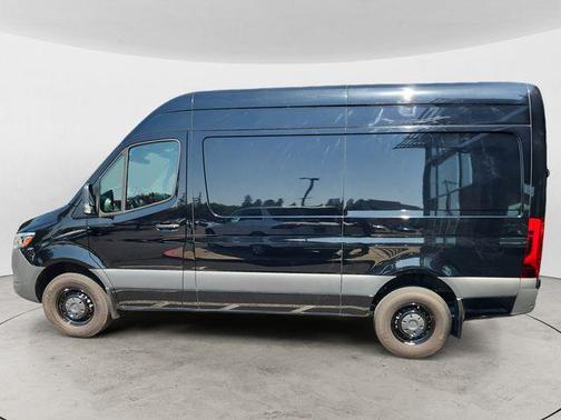 2024 Mercedes-Benz Sprinter 2500 Standard Roof