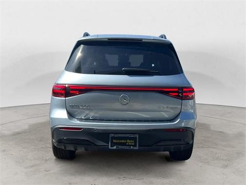 2024 Mercedes-Benz EQB 300 4MATIC