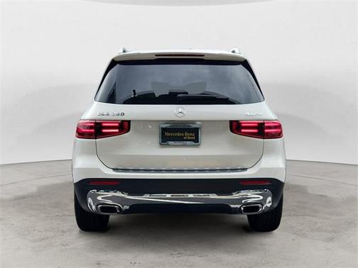 2025 Mercedes-Benz GLB 250 4MATIC