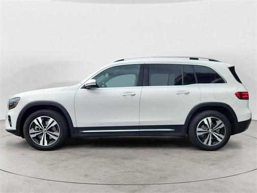 2025 Mercedes-Benz GLB 250 4MATIC