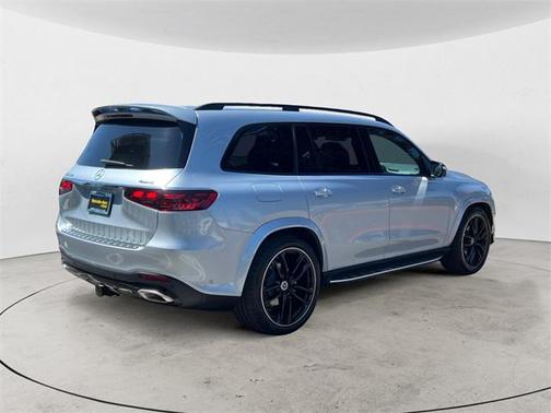 2025 Mercedes-Benz GLS 580 4MATIC