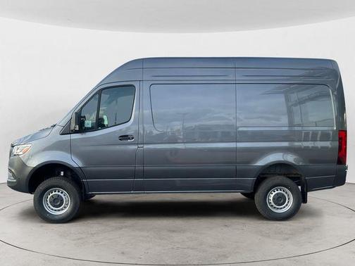2026 Mercedes-Benz Sprinter 2500 Cargo 144 WB