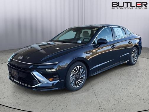 2025 Hyundai SONATA Hybrid SEL