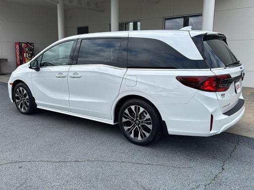 2025 Honda Odyssey Elite