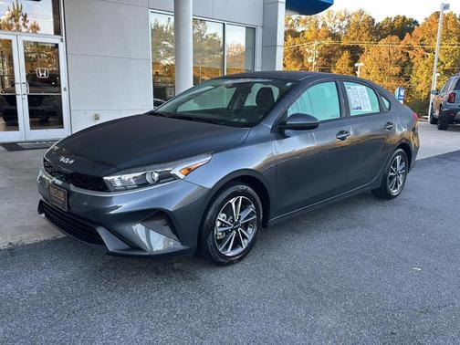 2024 Kia Forte LXS